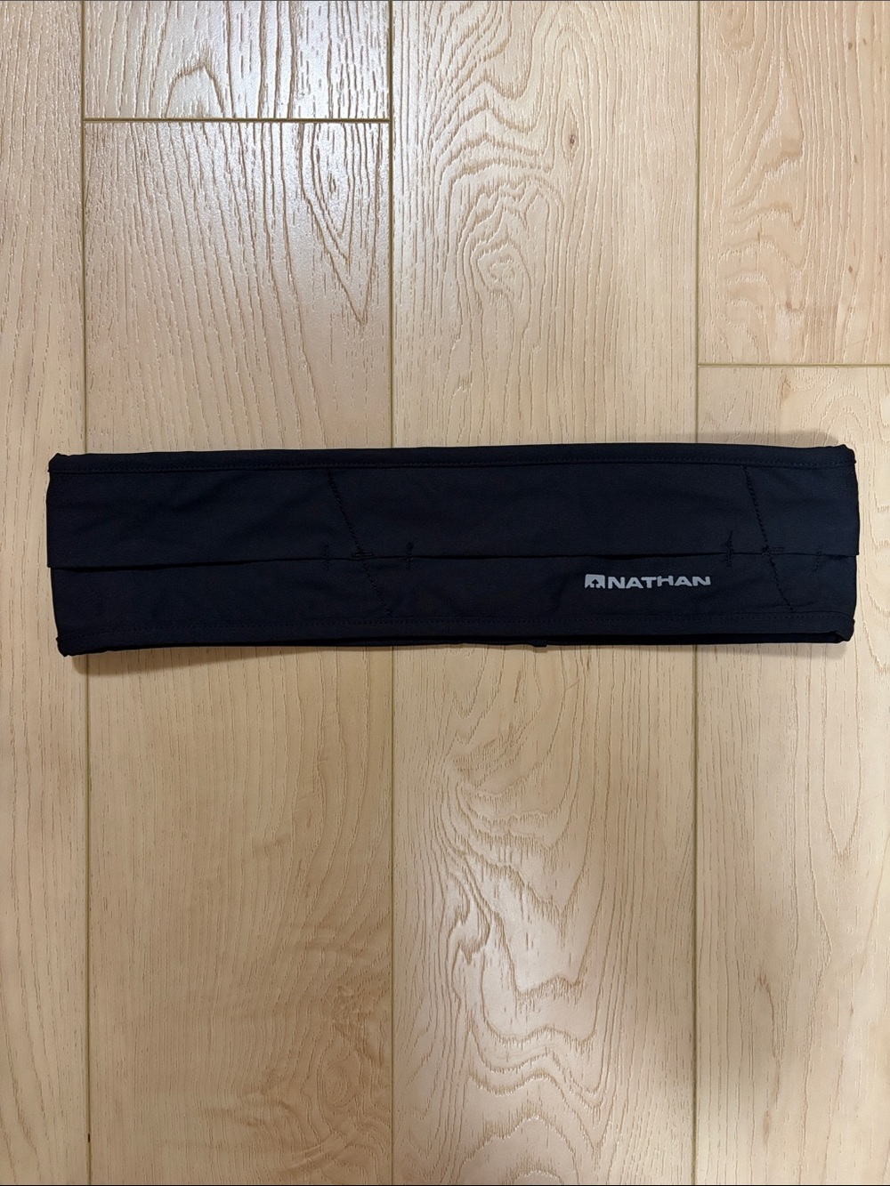 Nathan 4 Pocket No Bounce Black Running Belt, size L